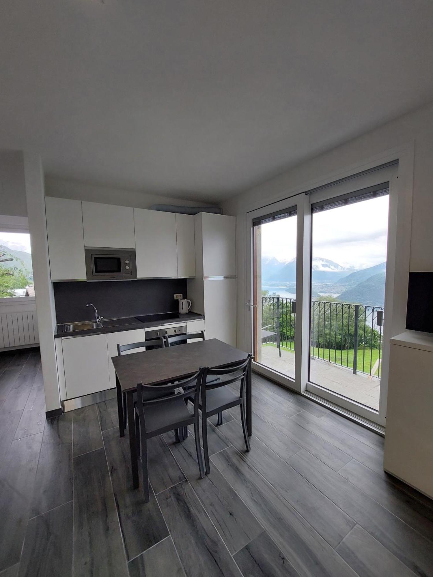 Agriturismo Piccolo Paradiso Pianello Del Lario Kültér fotó
