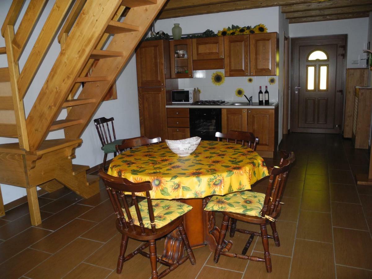 Agriturismo Piccolo Paradiso Pianello Del Lario Kültér fotó